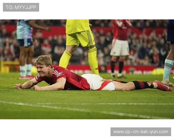 曼联中场失位频发